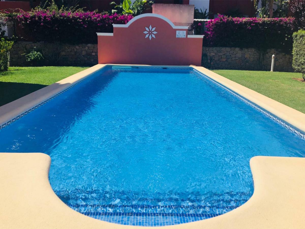 Brisas Del Montgo Villa Denia Exterior photo